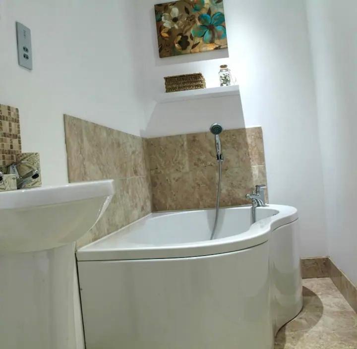 Queensgate Holiday Apartment , Beverley With Parking מראה חיצוני תמונה