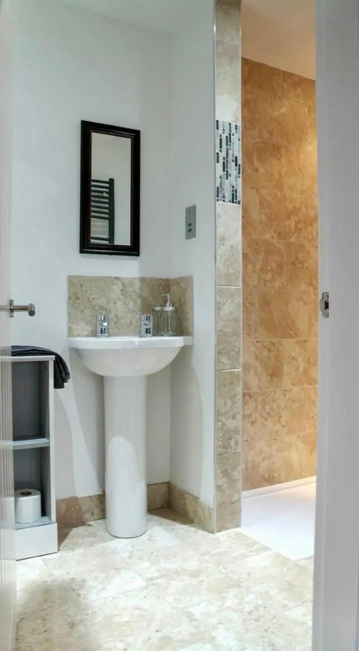 Queensgate Holiday Apartment , Beverley With Parking מראה חיצוני תמונה